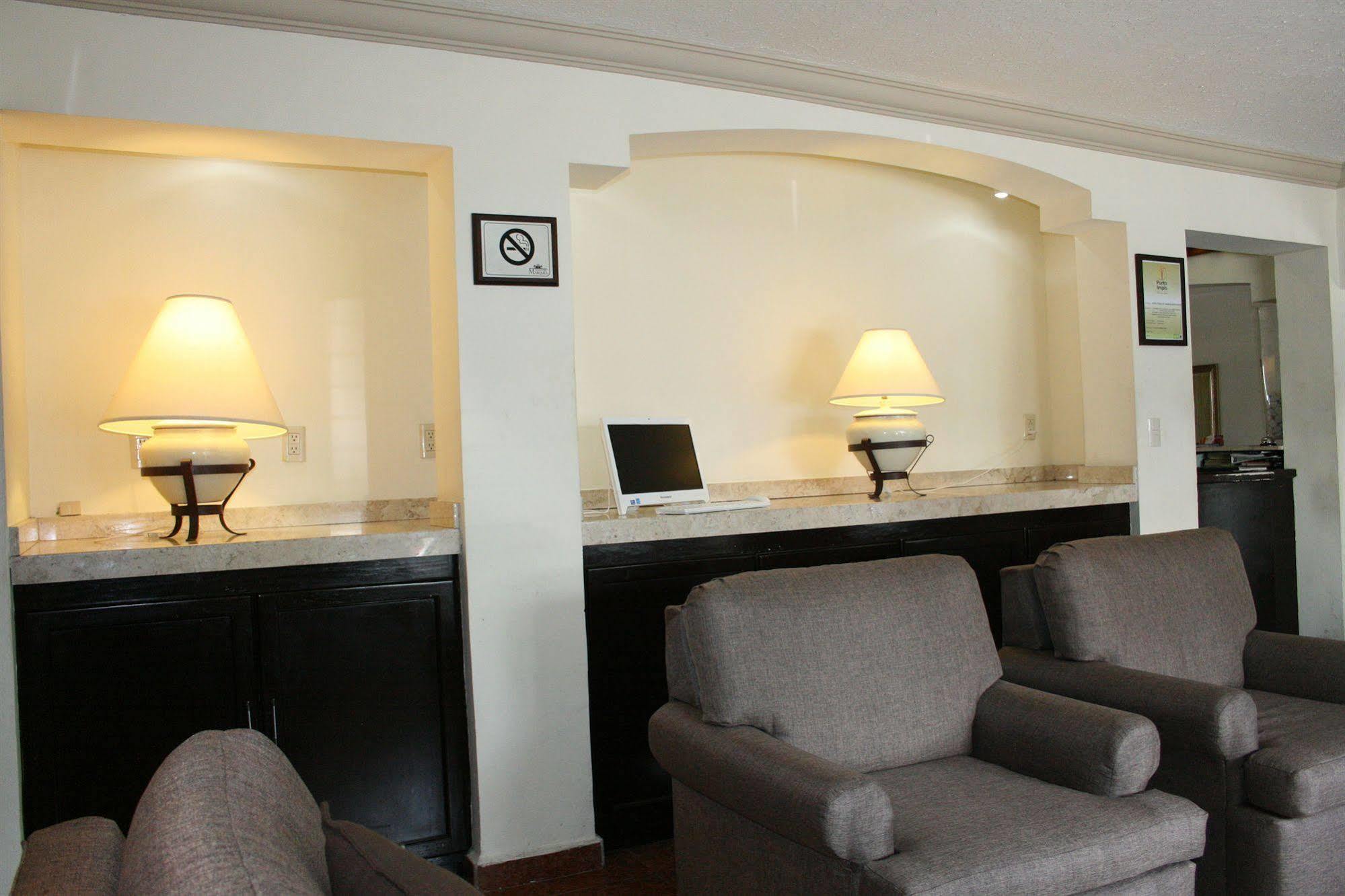 Del Marques Hotel And Suites Guadalajara Extérieur photo