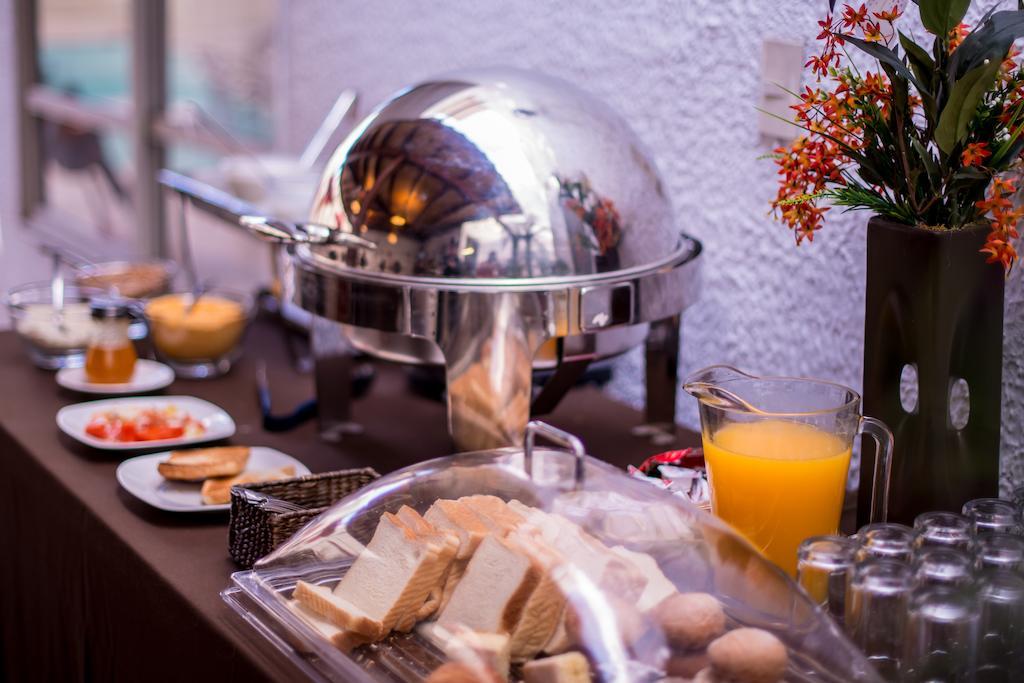 Del Marques Hotel And Suites Guadalajara Extérieur photo